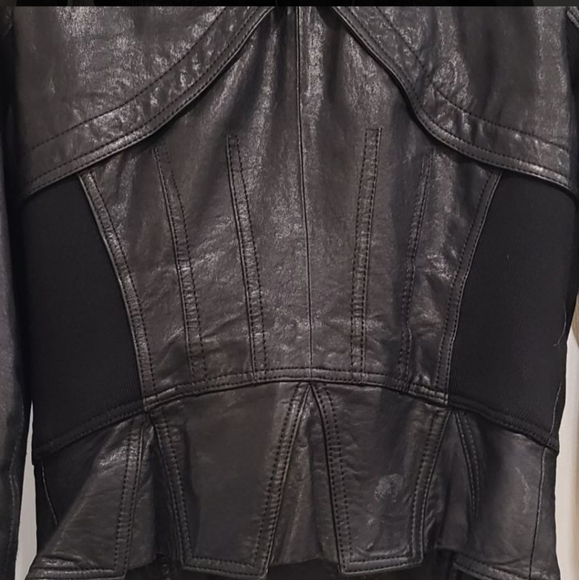 Genuine leather jacket - Picture 2 of 8